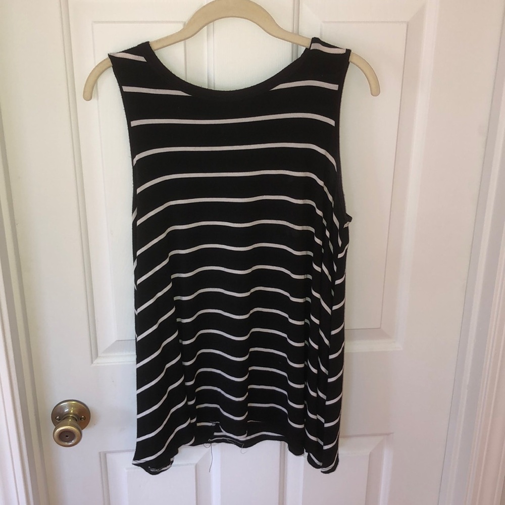 Blouse, lightly worn